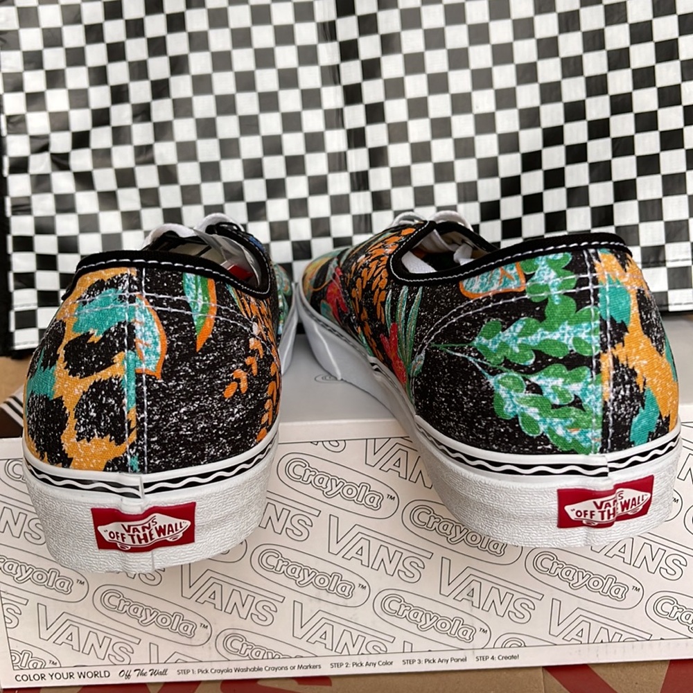 Vans WMNS Authentic Crayola Van Doreen Inspiration sneakers - Picture 14 of 16